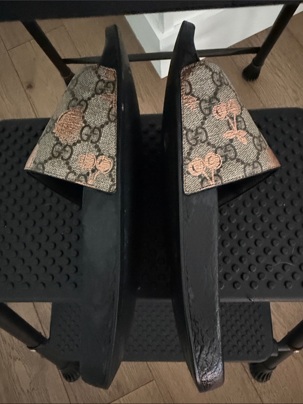 Gucci Beige GG Canvas Slides with Metallic Copper Fruit Motif - Picture 2 of 5